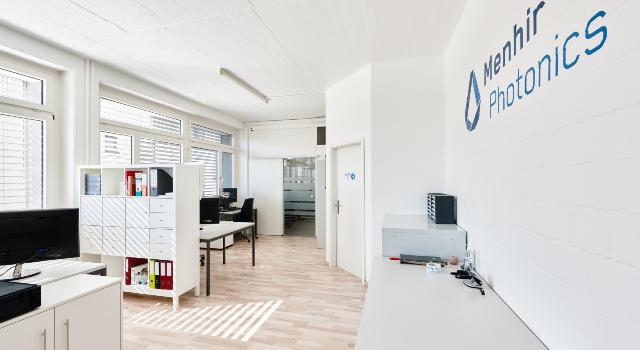 Swiss Startup - Menhir Photonics Additional Image