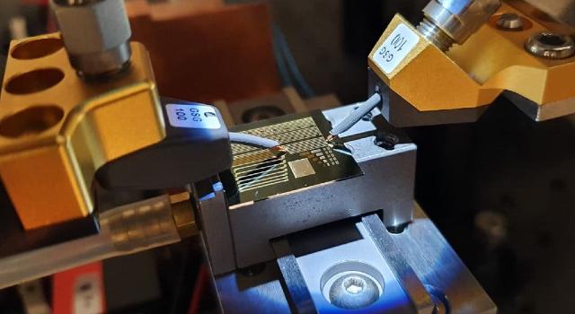 Swiss Startup - Versics Main Image